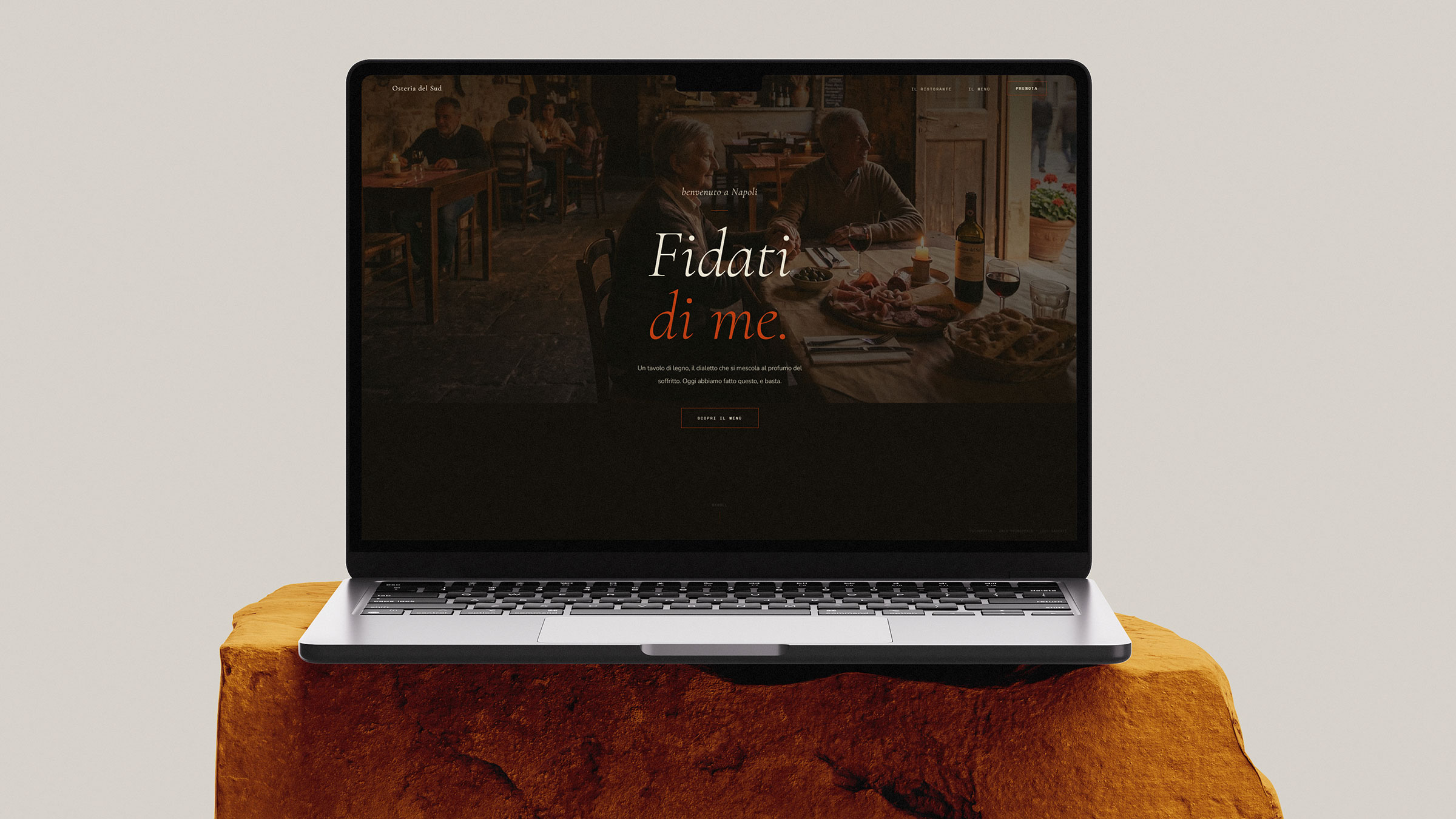 Osteria del Sud homepage su MacBook — hero Fidati di me